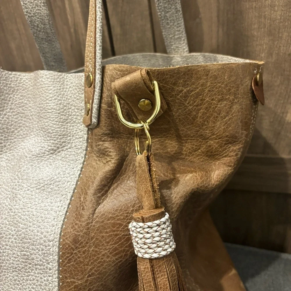 Trulli Leather Tote Bag Fringe Tassel